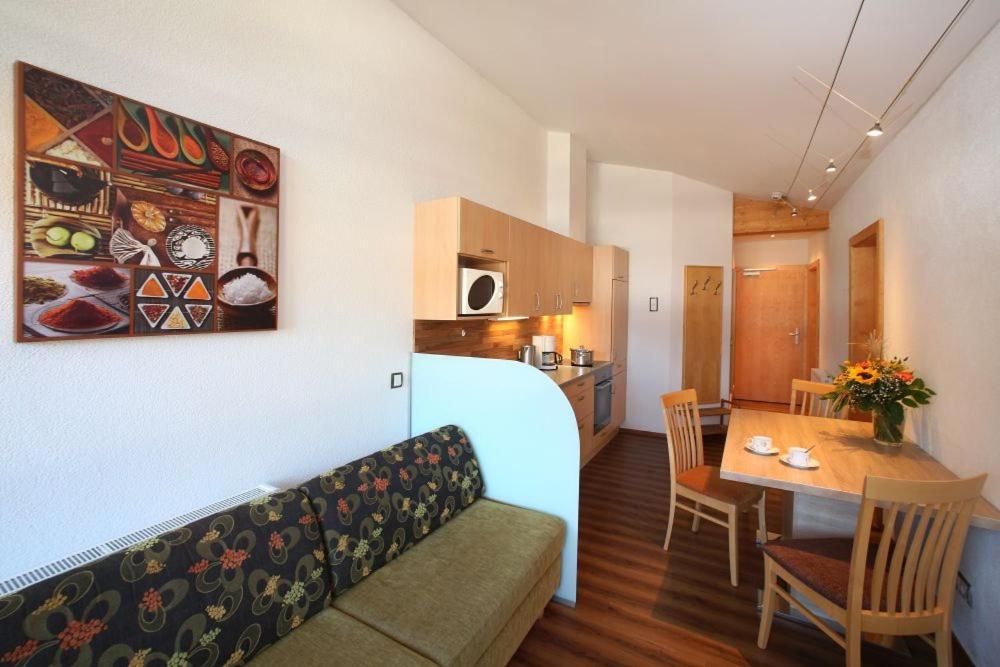 Gaestehaus Trixl Zell am See